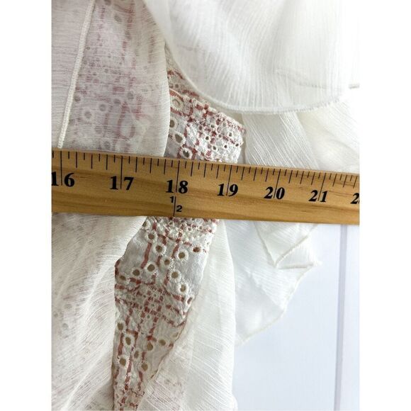 Anthropologie Akemi + Kin Lindy Popover Top Eyelet Embroidery White Pink Flowy S - Picture 9 of 15